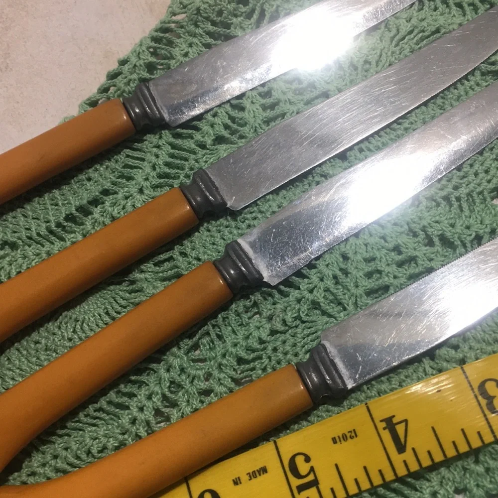 Vintage Bakelite steak knives set of 4 butterscotch